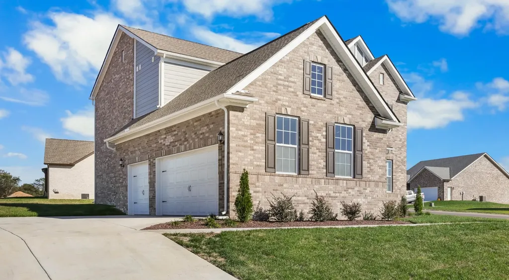 2041 Daniel Johnson Way Clarksville TN 37043