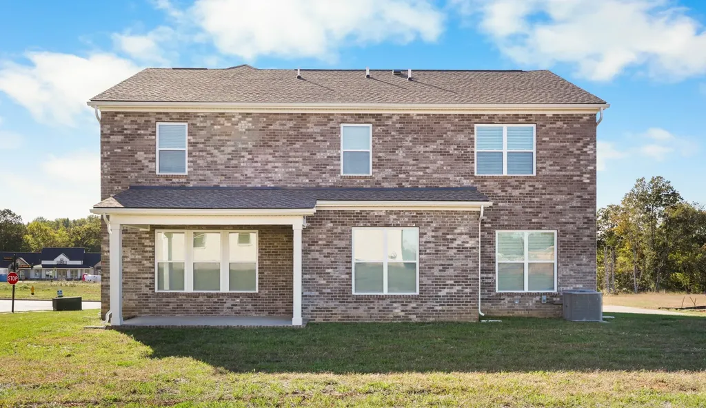 2041 Daniel Johnson Way Clarksville TN 37043