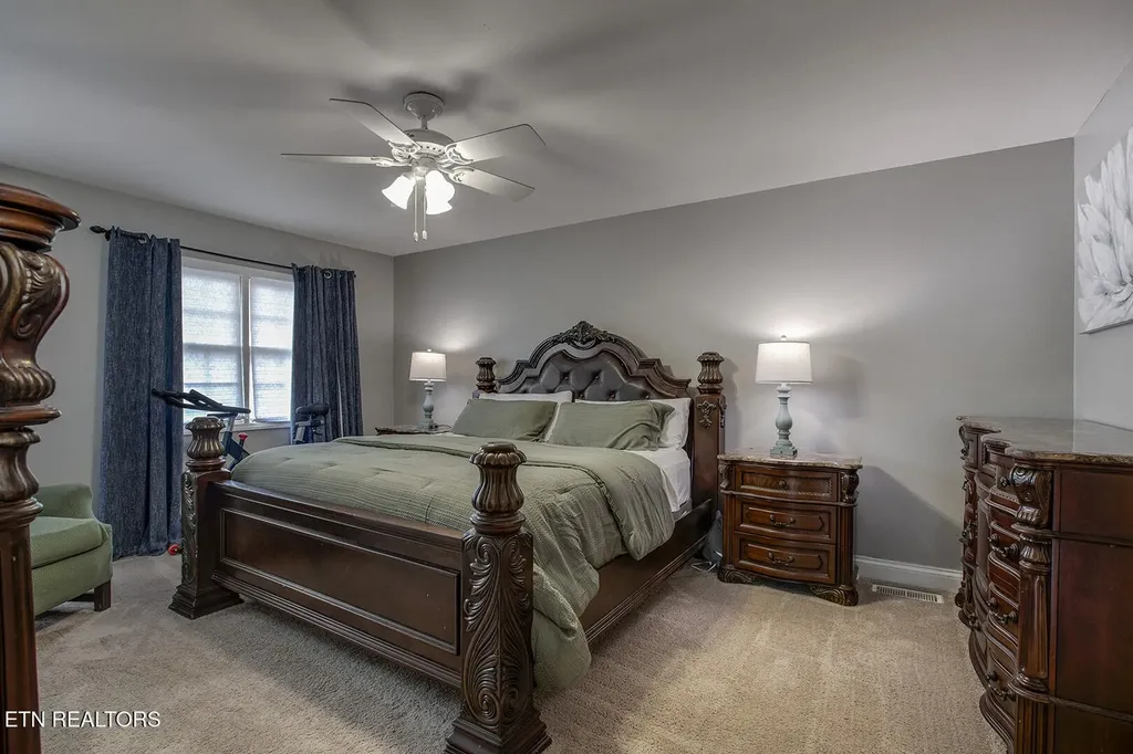 101 Poteau Trace Loudon TN 37774