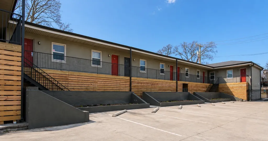 1216 Lewis Street Nashville TN 37210