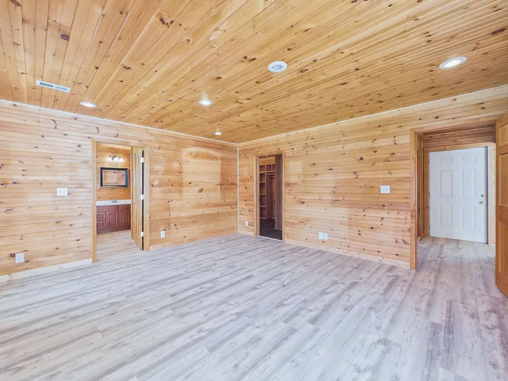 228 County Road 326 Sweetwater TN 37874