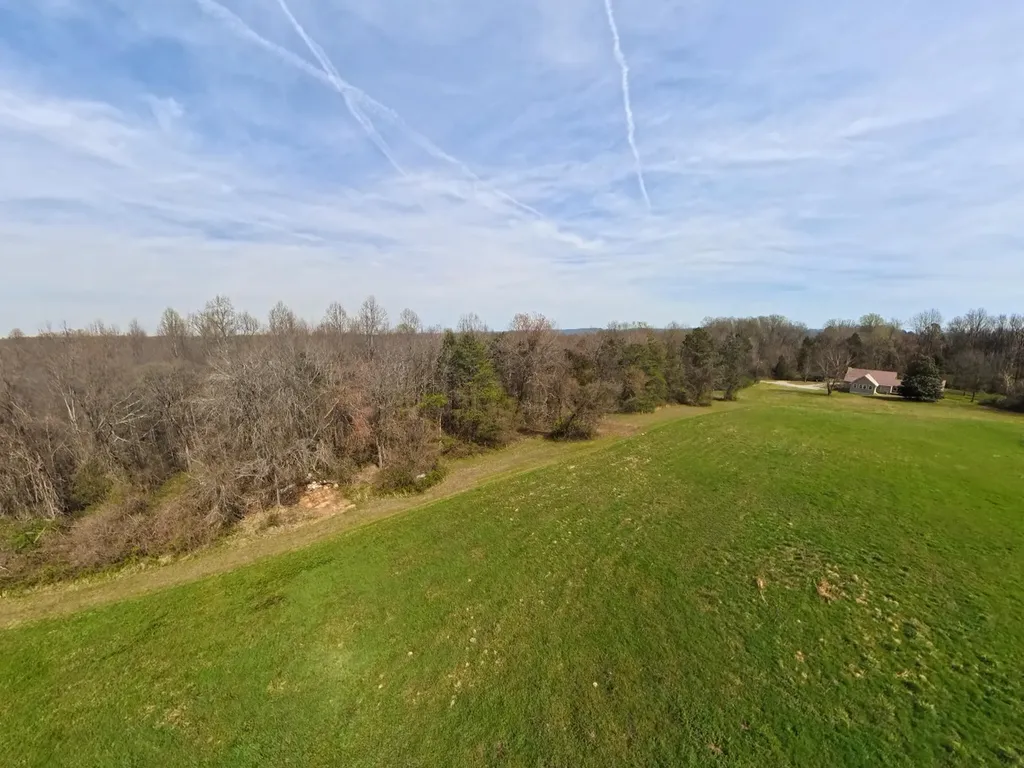 228 County Road 326 Sweetwater TN 37874