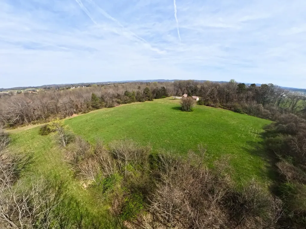 228 County Road 326 Sweetwater TN 37874