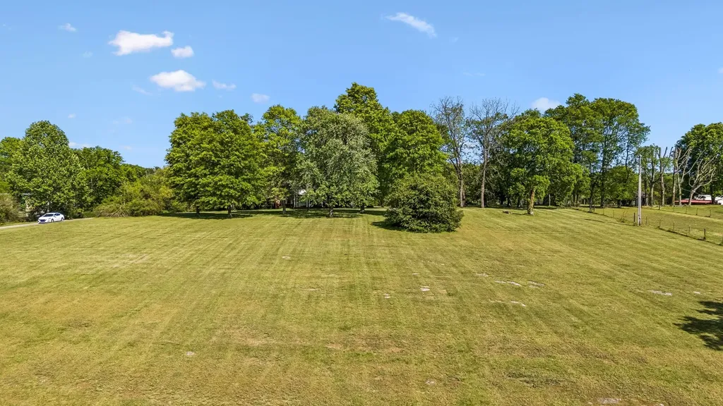 1019 Hilton Lane Castalian Springs TN 37031