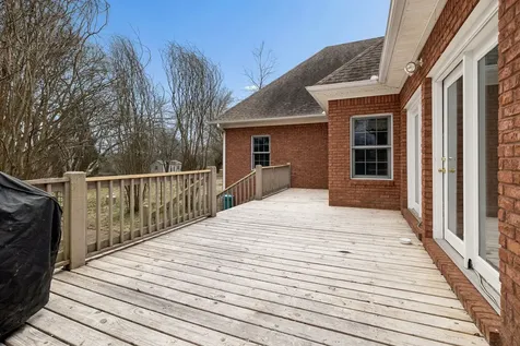 1019 Hilton Lane Castalian Springs TN 37031