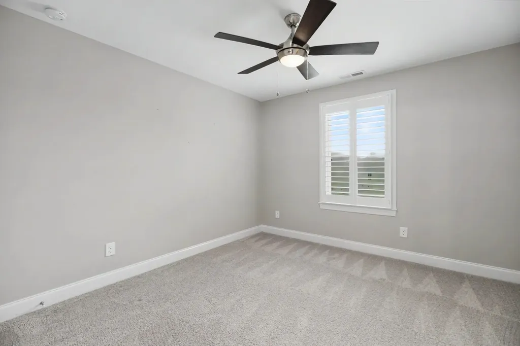 98 Mulberry Grove Gallatin TN 37066