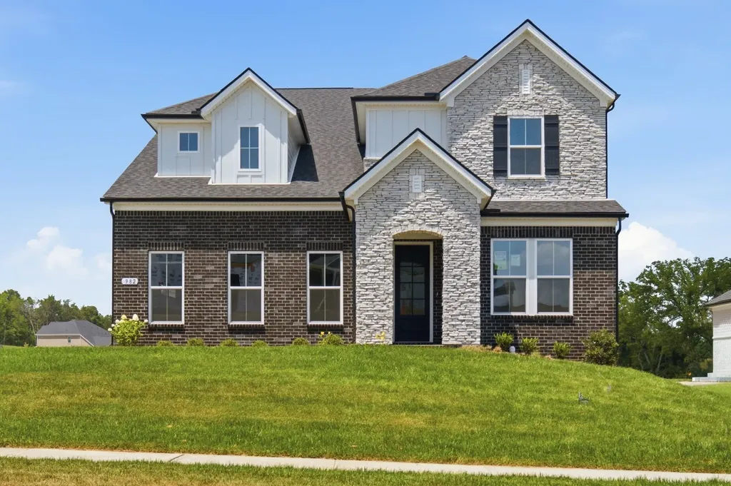 982 Champions Circle Mount Juliet TN 37122