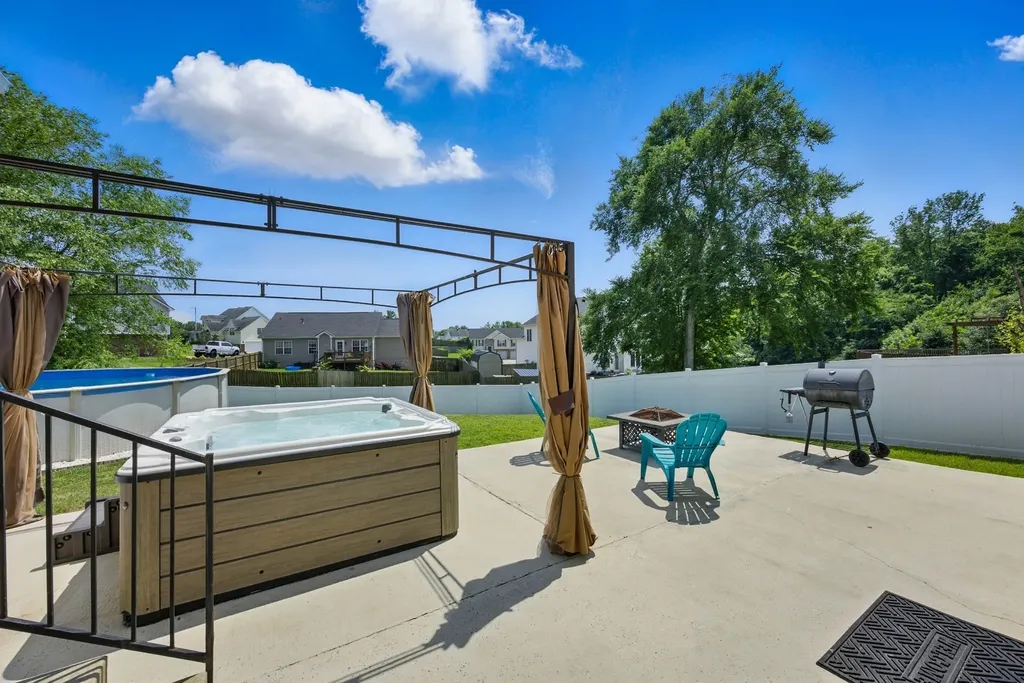 146 Troutbeck Court Clarksville TN 37040