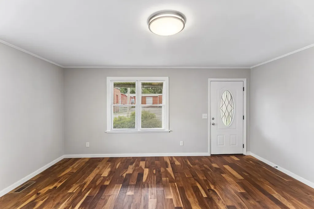 106 Jordan Avenue Mount Pleasant TN 38474