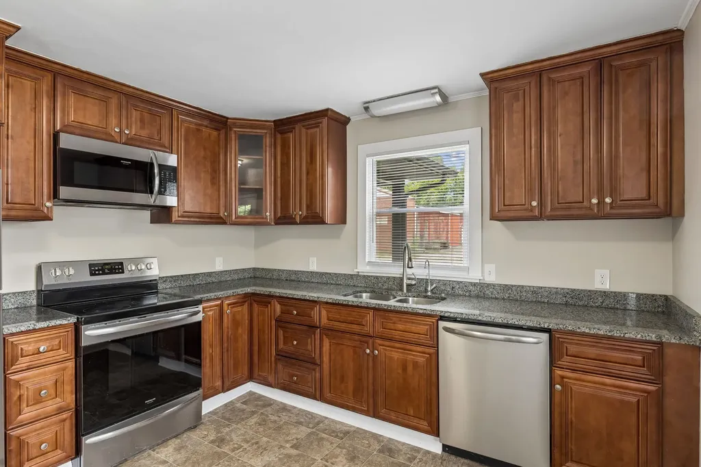 106 Jordan Avenue Mount Pleasant TN 38474
