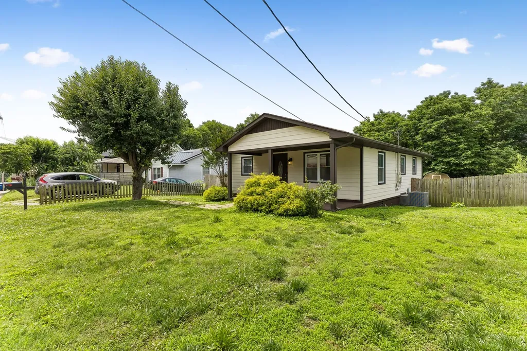 106 Jordan Avenue Mount Pleasant TN 38474