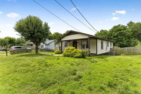 106 Jordan Avenue Mount Pleasant TN 38474