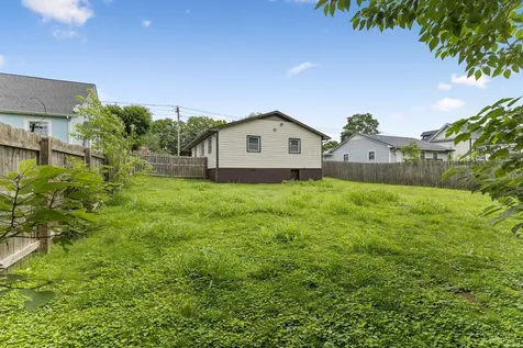 106 Jordan Avenue Mount Pleasant TN 38474
