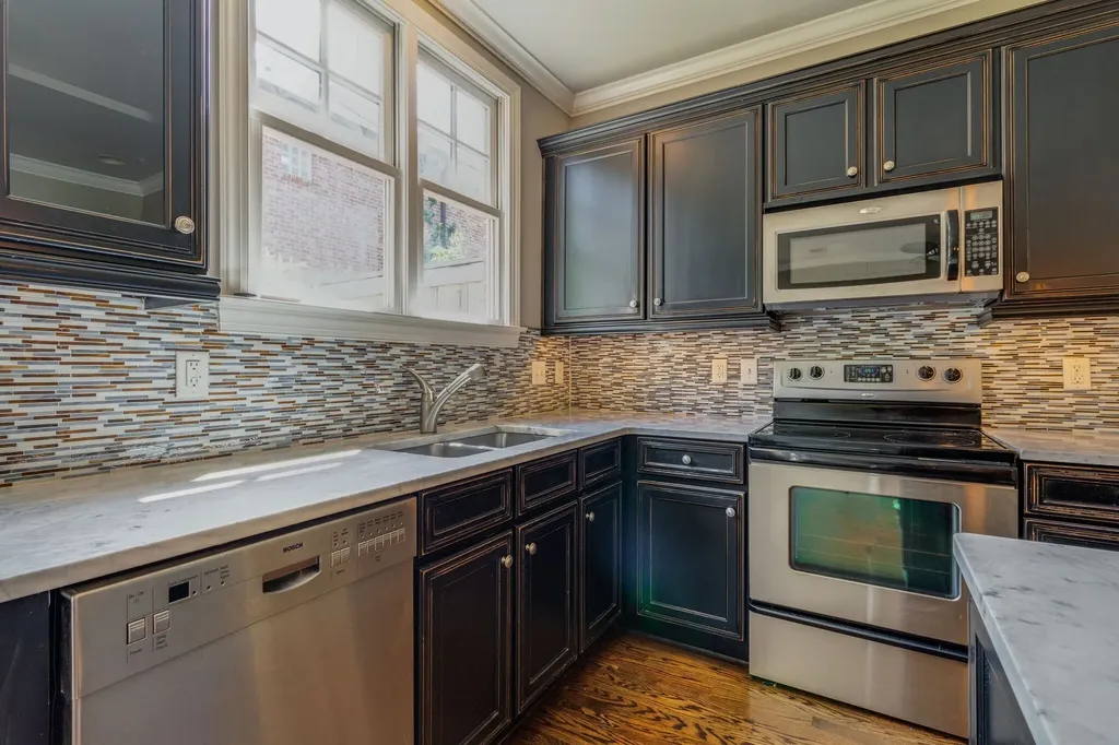 724 4th Avenue North Nashville TN 37219