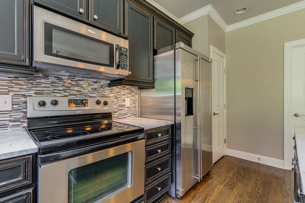 724 4th Avenue North Nashville TN 37219