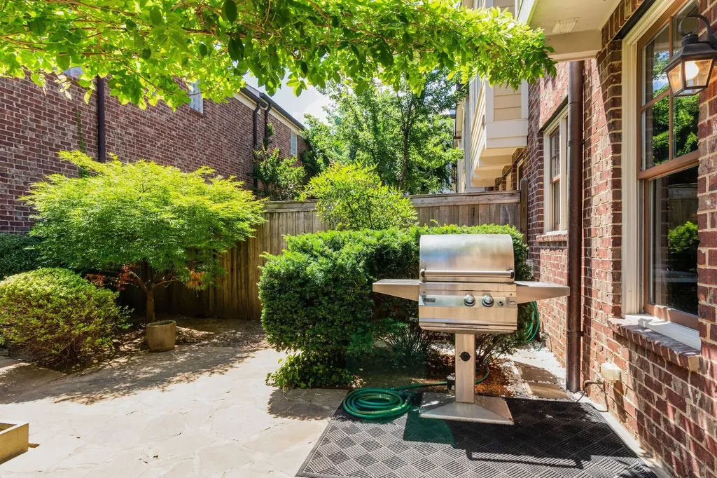724 4th Avenue North Nashville TN 37219