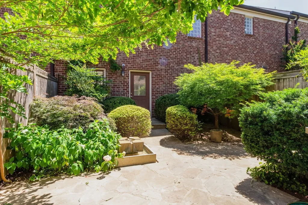 724 4th Avenue North Nashville TN 37219