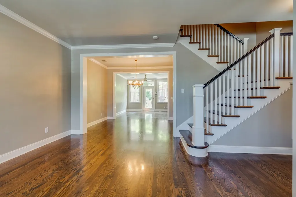 724 4th Avenue North Nashville TN 37219