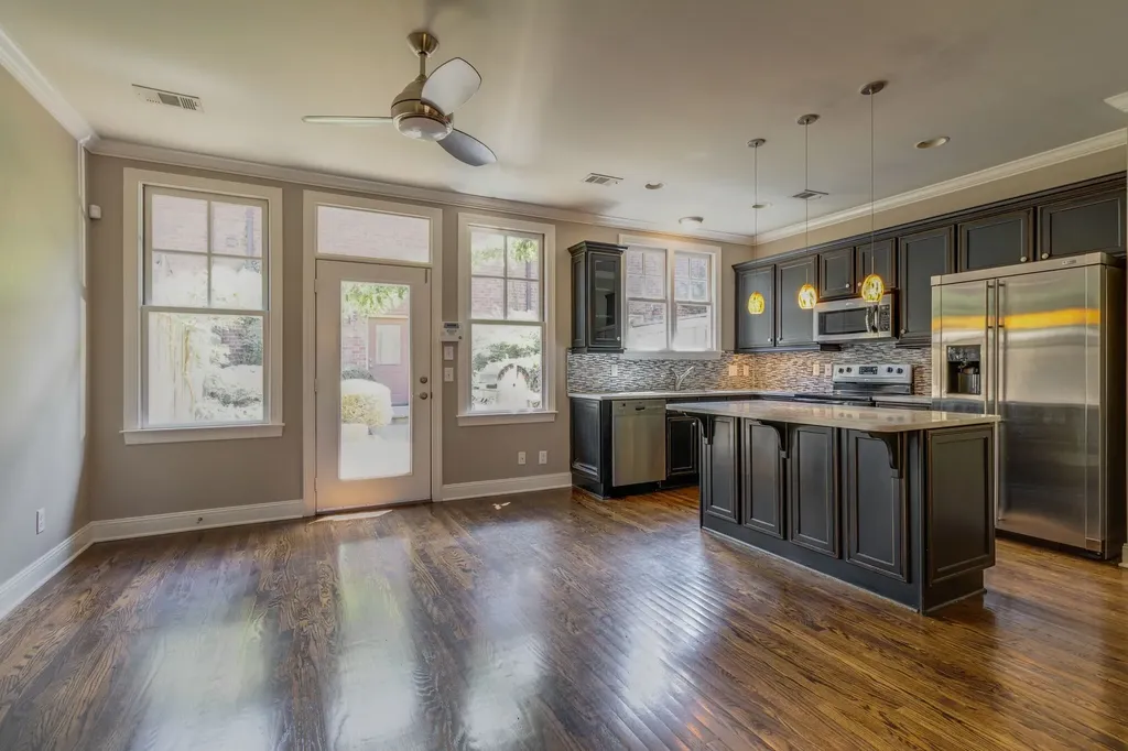 724 4th Avenue North Nashville TN 37219