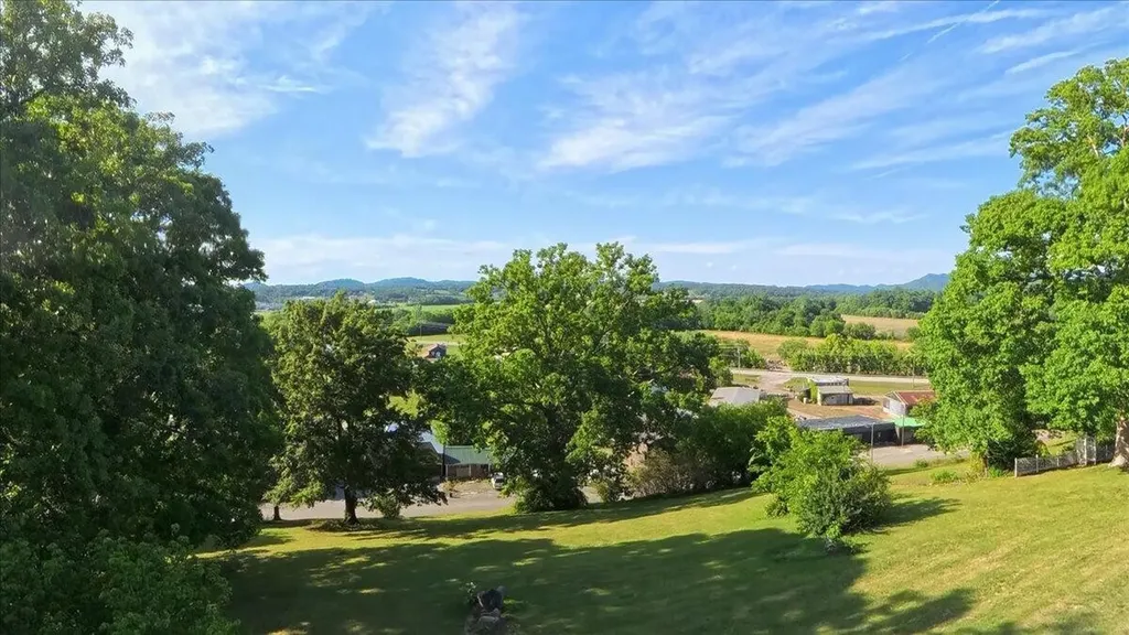 111 Bryan Hill Drive Tellico Plains TN 37385