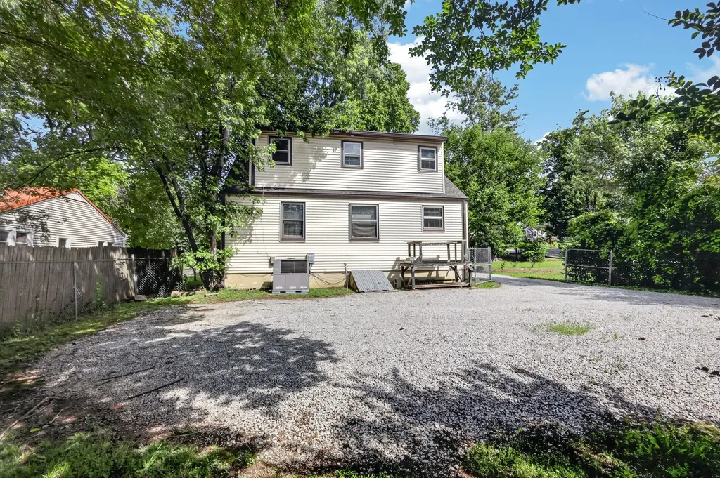 3903 Burrus Street Nashville TN 37216
