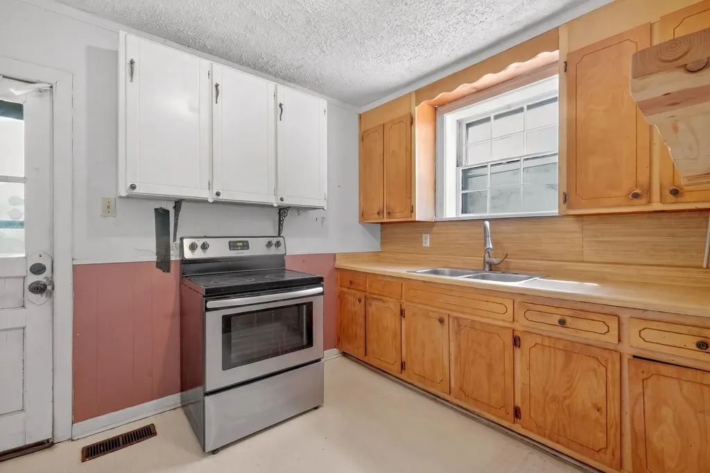 3903 Burrus Street Nashville TN 37216
