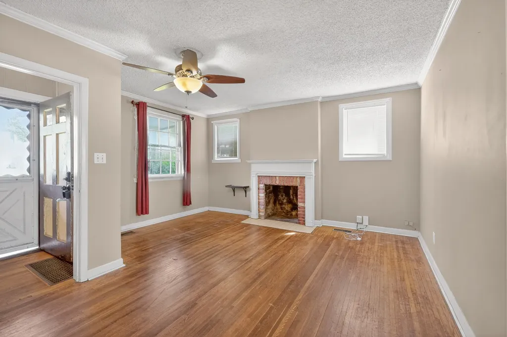 3903 Burrus Street Nashville TN 37216