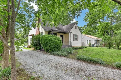 3903 Burrus Street Nashville TN 37216