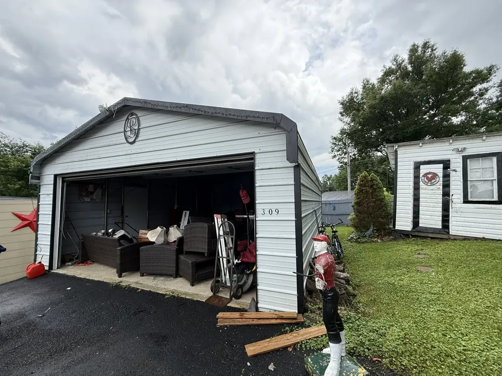 309 Jackson Street Smithville TN 37166