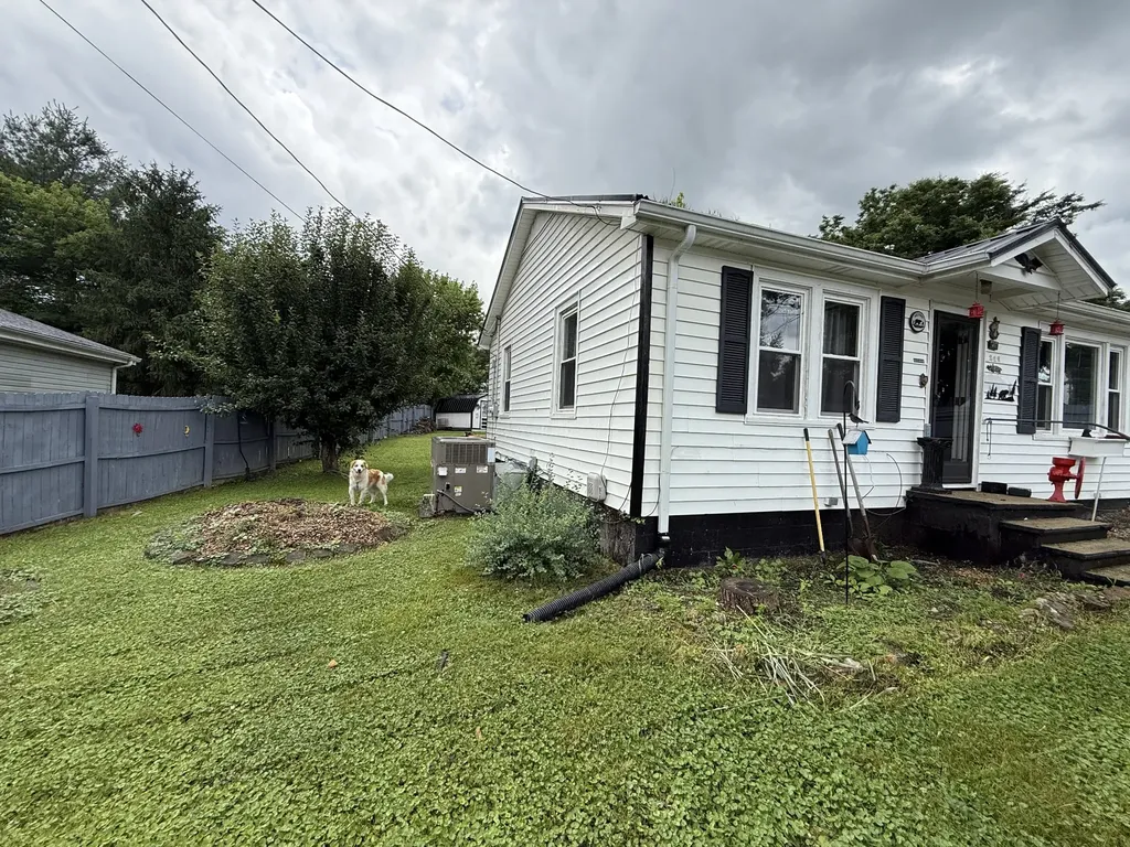 309 Jackson Street Smithville TN 37166