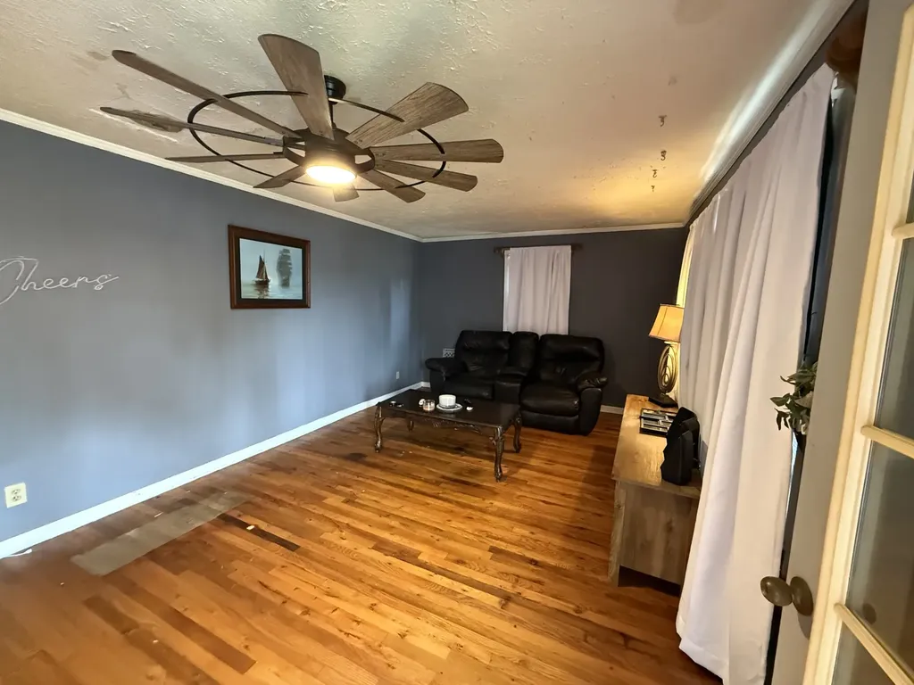 309 Jackson Street Smithville TN 37166