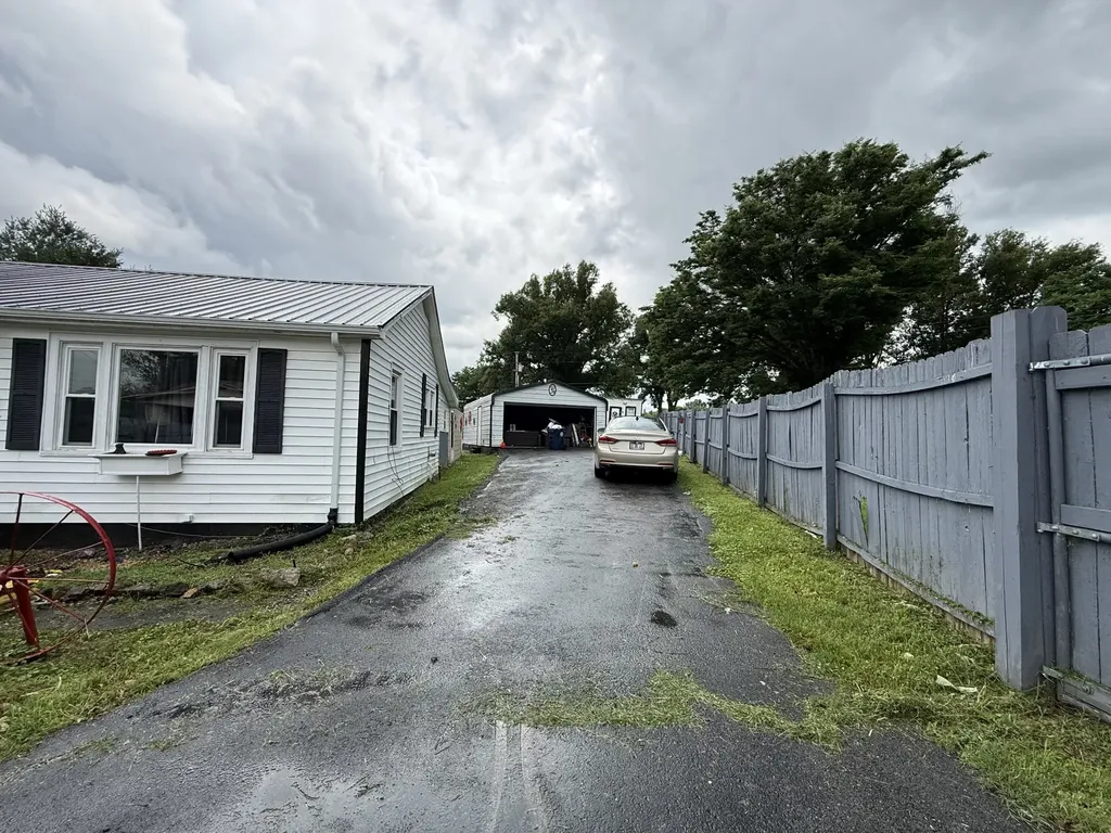 309 Jackson Street Smithville TN 37166