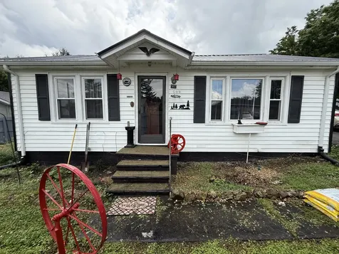 309 Jackson Street Smithville TN 37166