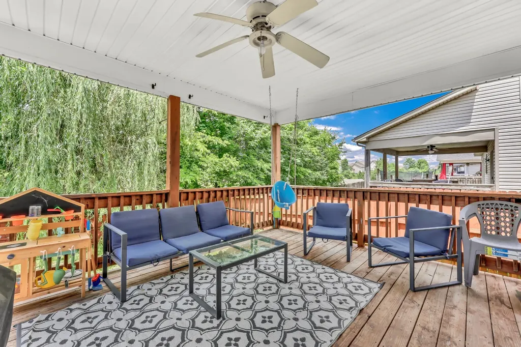3376 Melissa Lane Clarksville TN 37042
