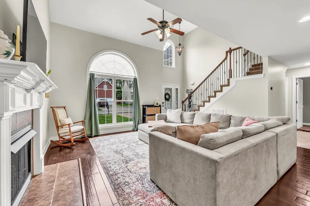 3376 Melissa Lane Clarksville TN 37042