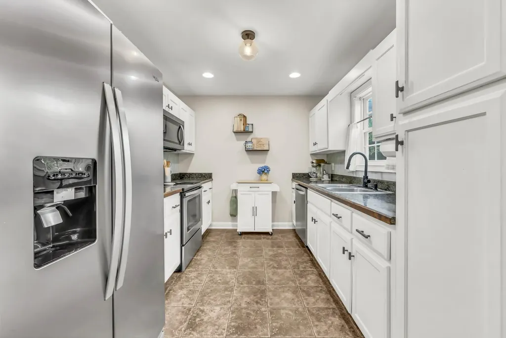 3376 Melissa Lane Clarksville TN 37042
