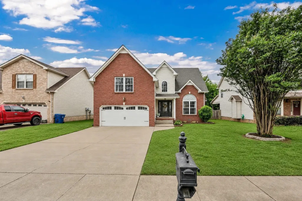 3376 Melissa Lane Clarksville TN 37042