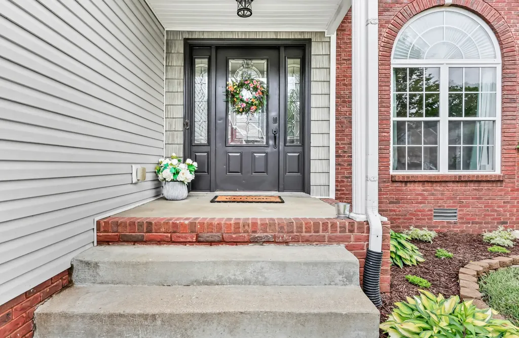 3376 Melissa Lane Clarksville TN 37042