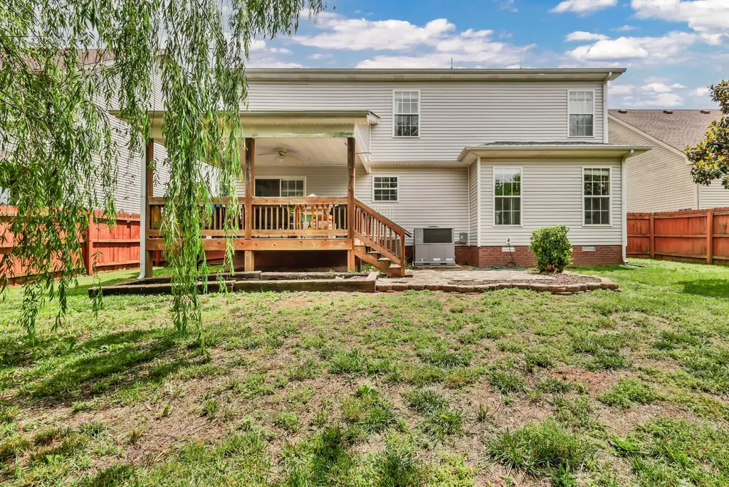 3376 Melissa Lane Clarksville TN 37042