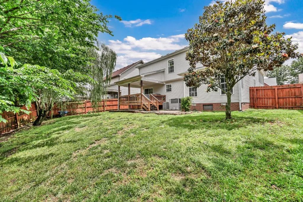 3376 Melissa Lane Clarksville TN 37042