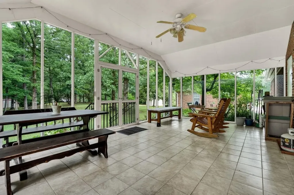 3680 Sourwood Trl, NW Cleveland TN 37312