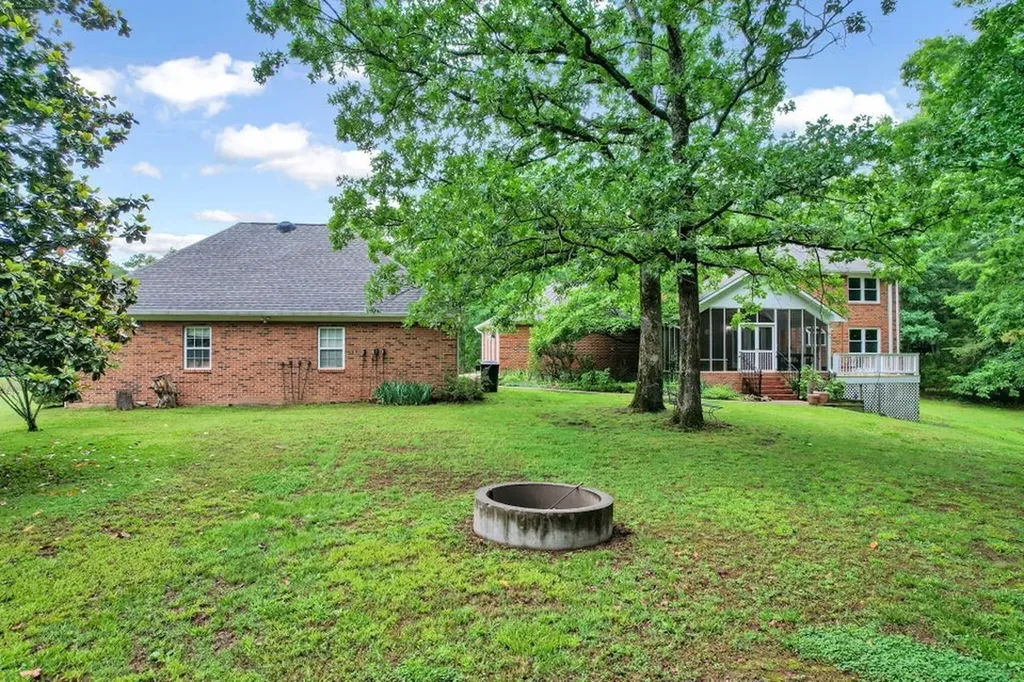 3680 Sourwood Trl, NW Cleveland TN 37312