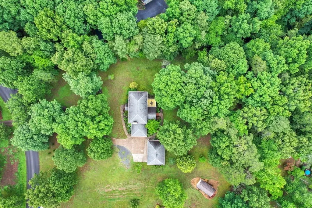 3680 Sourwood Trl, NW Cleveland TN 37312