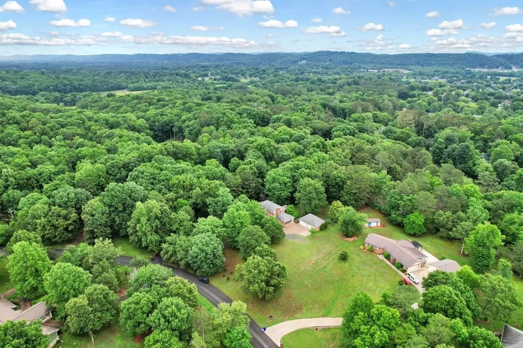3680 Sourwood Trl, NW Cleveland TN 37312