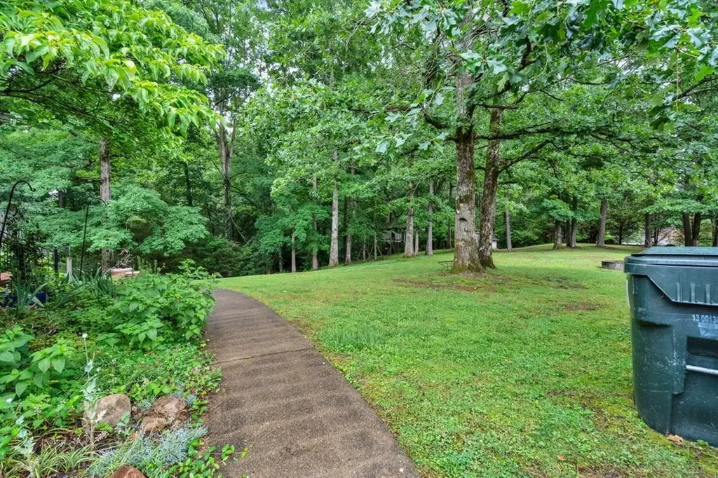 3680 Sourwood Trl, NW Cleveland TN 37312