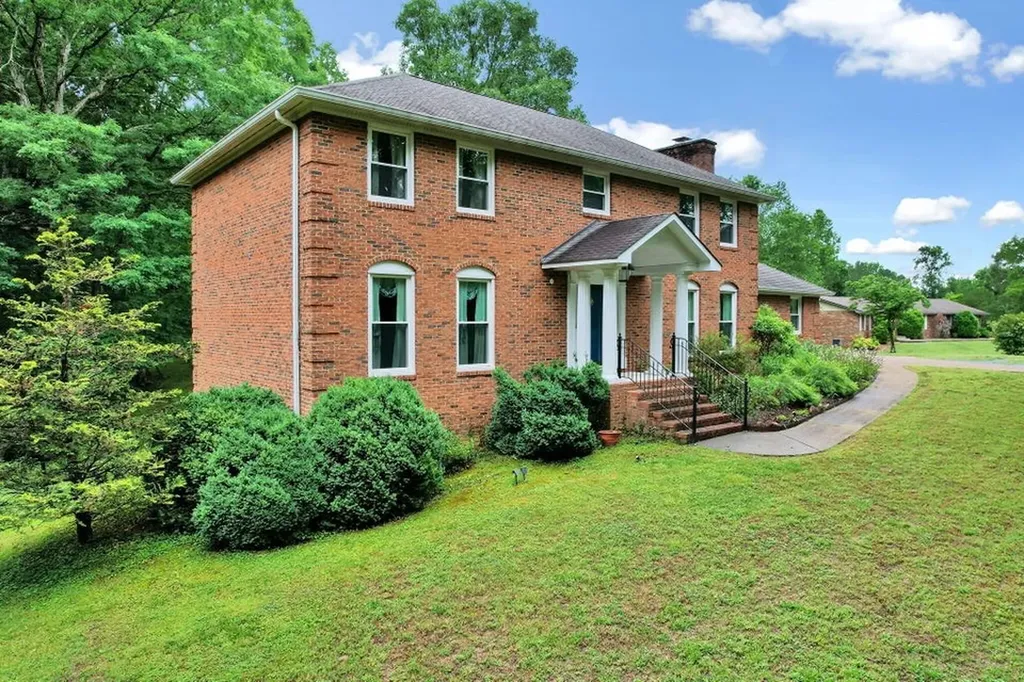 3680 Sourwood Trl, NW Cleveland TN 37312