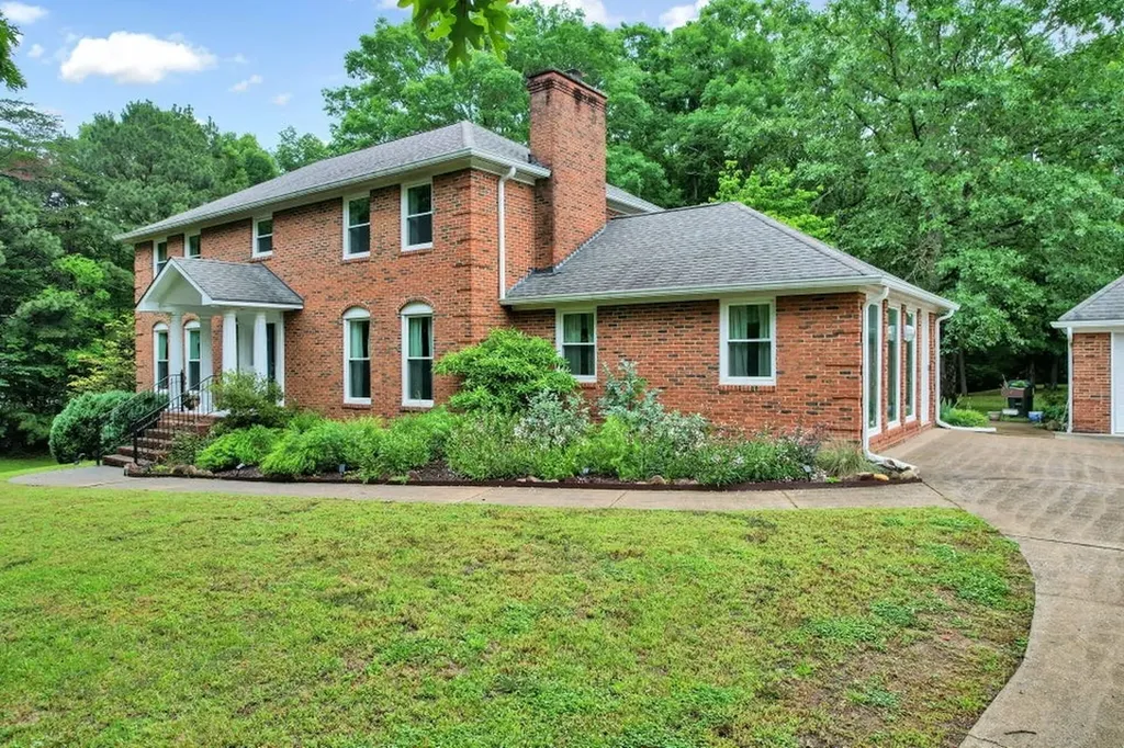 3680 Sourwood Trl, NW Cleveland TN 37312