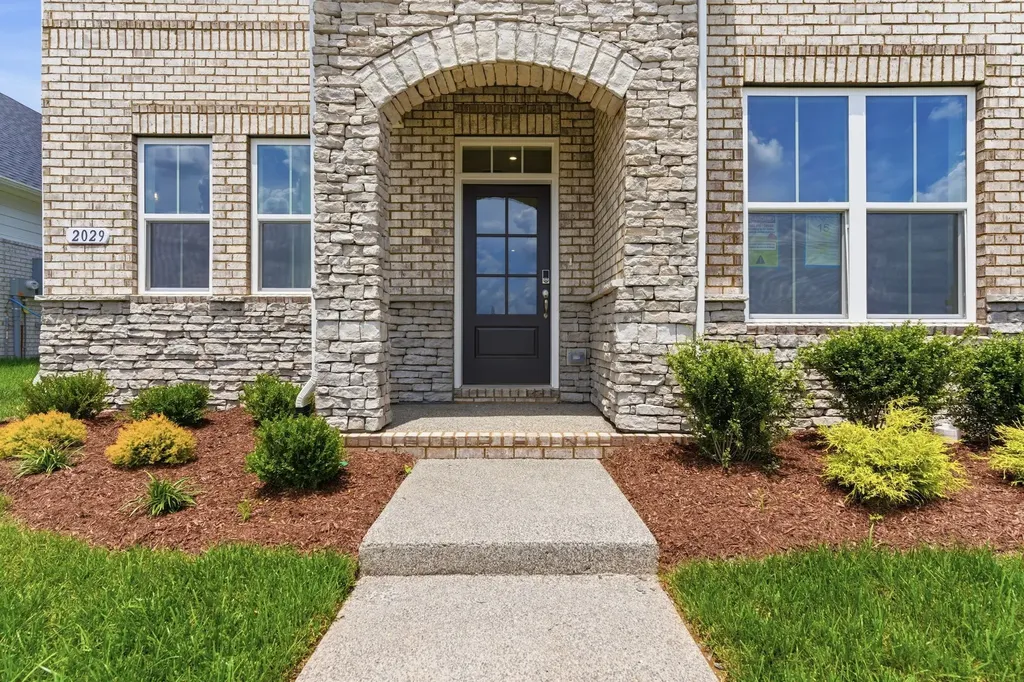 2029 Holbrook Road Mount Juliet TN 37122