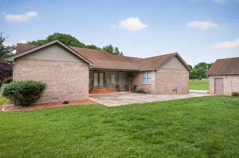 492 Nob Hill Drive Sparta TN 38583