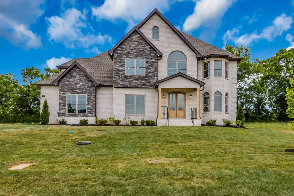 4510 Pat Nixon Court Murfreesboro TN 37130